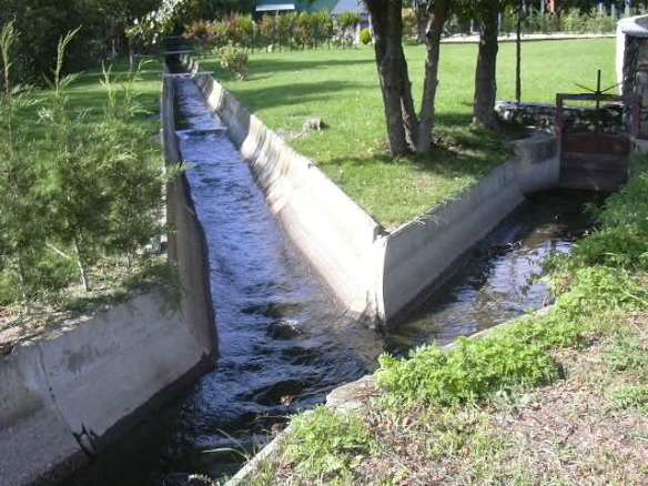 Recs amb comporta de regulació