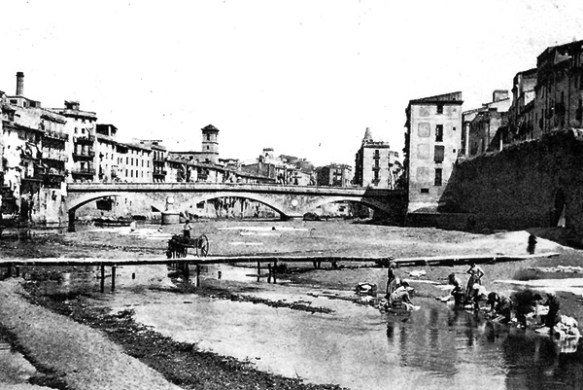 El riu és el safareig, a Girona