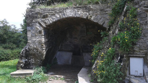 Font de Sant Marc - Sant Pere de Torello_01