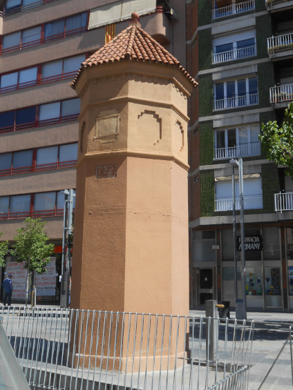 la plaça Maluquer_01