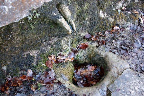 Broc de pedra antic- imatge cedida per ENCOS.