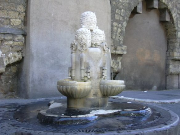Font Papal